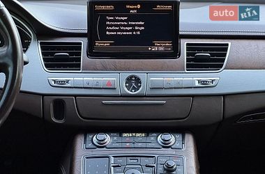 Седан Audi A8 2010 в Днепре