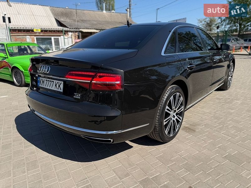 Седан Audi A8 2017 в Житомирі