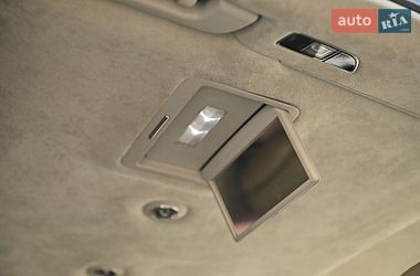 Седан Audi A8 2010 в Ровно