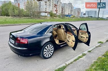Седан Audi A8 2009 в Львове