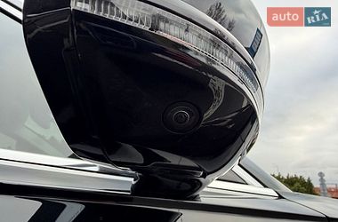 Седан Audi A8 2022 в Киеве