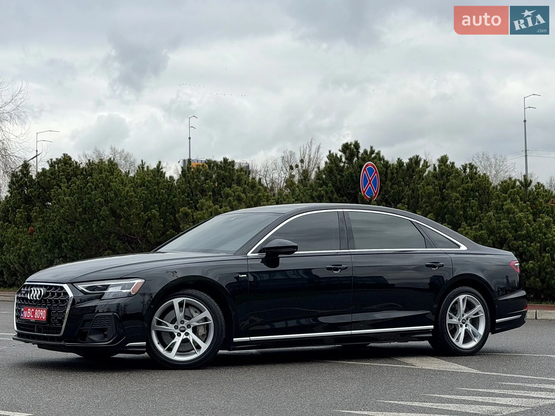 2022 Audi A8 - мініатюра 3
