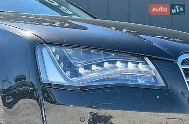 Седан Audi A8 2012 в Львові