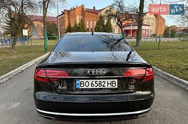Седан Audi A8 2014 в Виннице