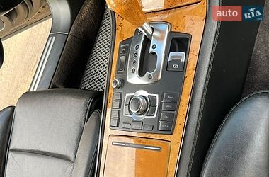 Седан Audi A8 2005 в Нежине
