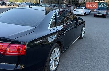 Седан Audi A8 2012 в Киеве