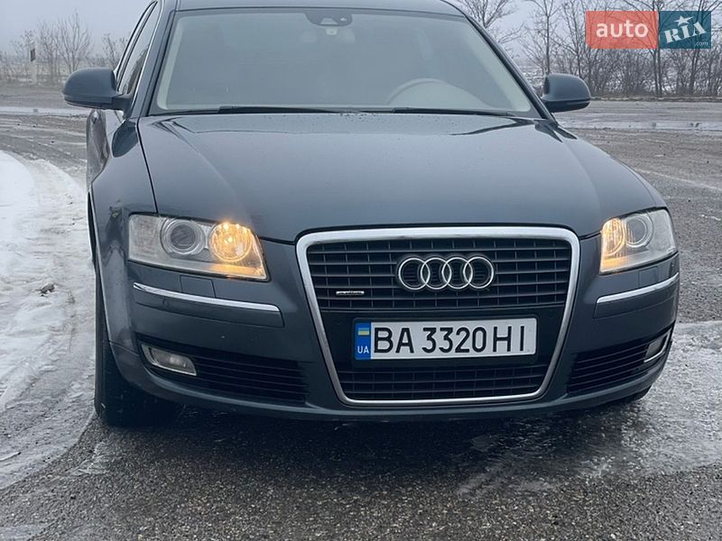 Седан Audi A8 2008 в Бобринце