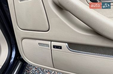 Седан Audi A8 2009 в Стрию
