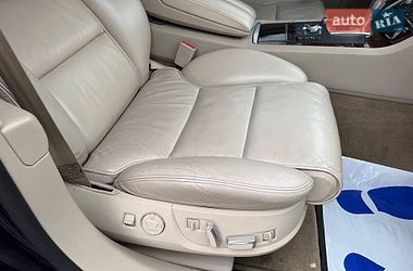 Седан Audi A8 2009 в Стрию