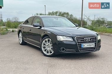 Седан Audi A8 2013 в Львове