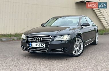 Седан Audi A8 2013 в Львове