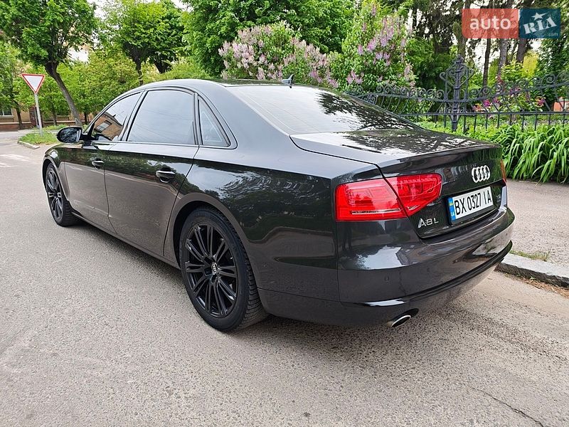 Седан Audi A8 2013 в Бердичеве