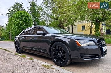 Седан Audi A8 2013 в Бердичеве