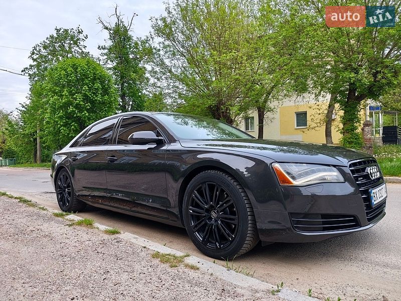 Седан Audi A8 2013 в Бердичеве