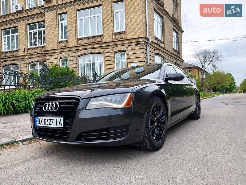 Седан Audi A8 2013 в Бердичеве