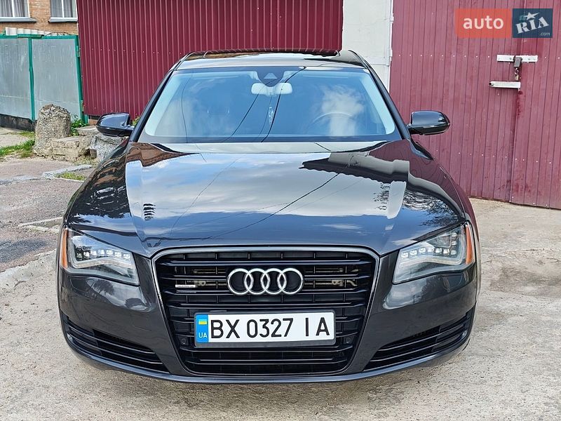 Седан Audi A8 2013 в Бердичеве