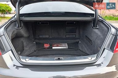 Седан Audi A8 2013 в Бердичеве