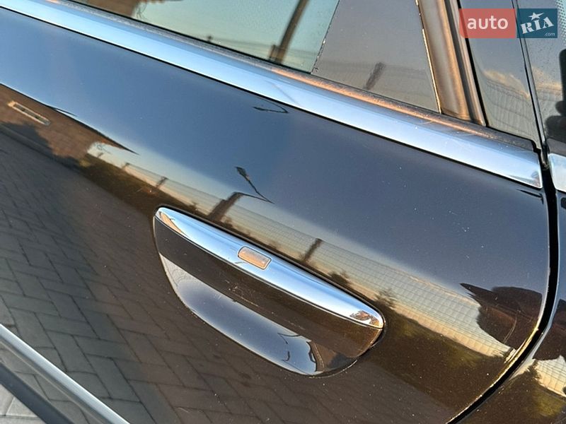 Седан Audi A8 2006 в Тячеве