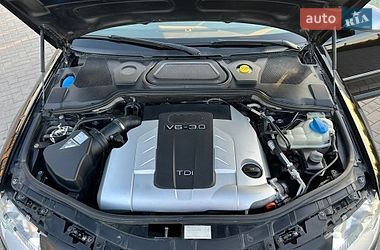 Седан Audi A8 2006 в Тячеве