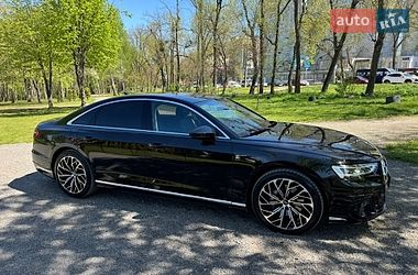 Седан Audi A8 2024 в Хмельницком