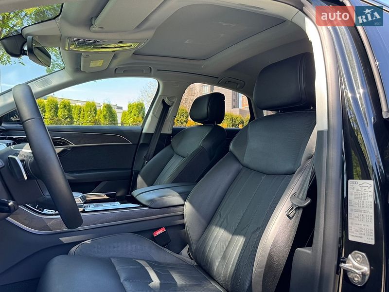 Седан Audi A8 2024 в Хмельницком