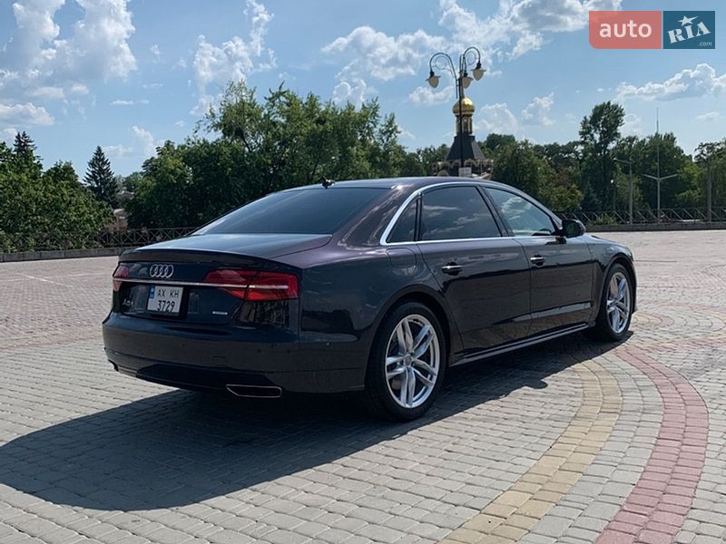 Седан Audi A8 2017 в Харькове
