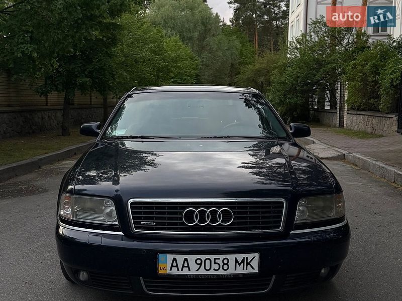 Седан Audi A8 2001 в Києві