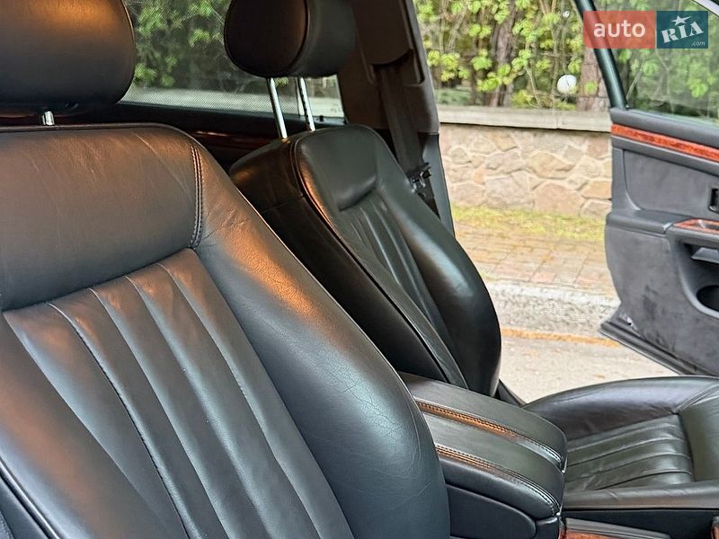 Седан Audi A8 2001 в Києві