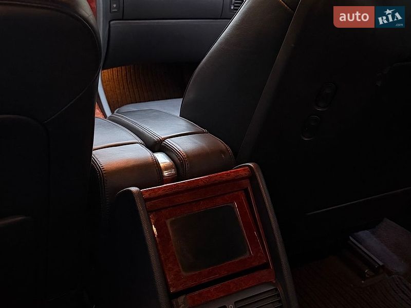 Седан Audi A8 2001 в Києві