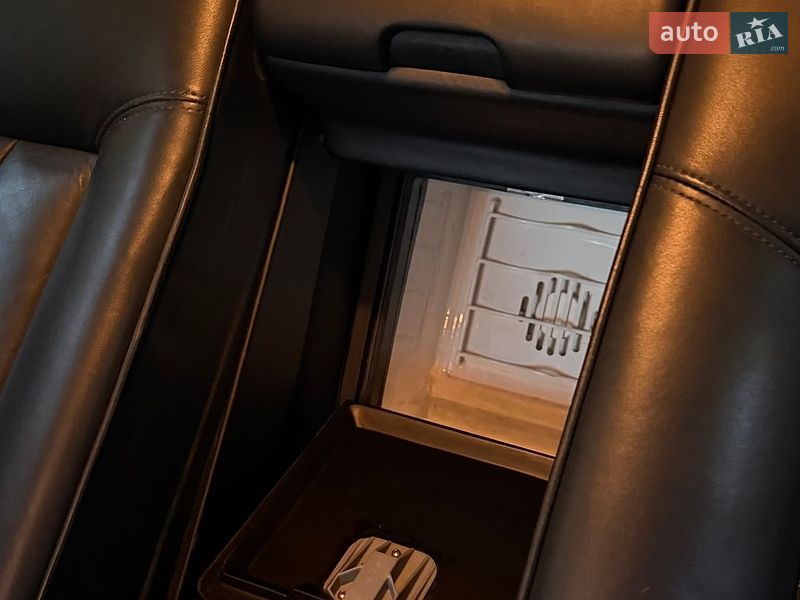 Седан Audi A8 2001 в Києві