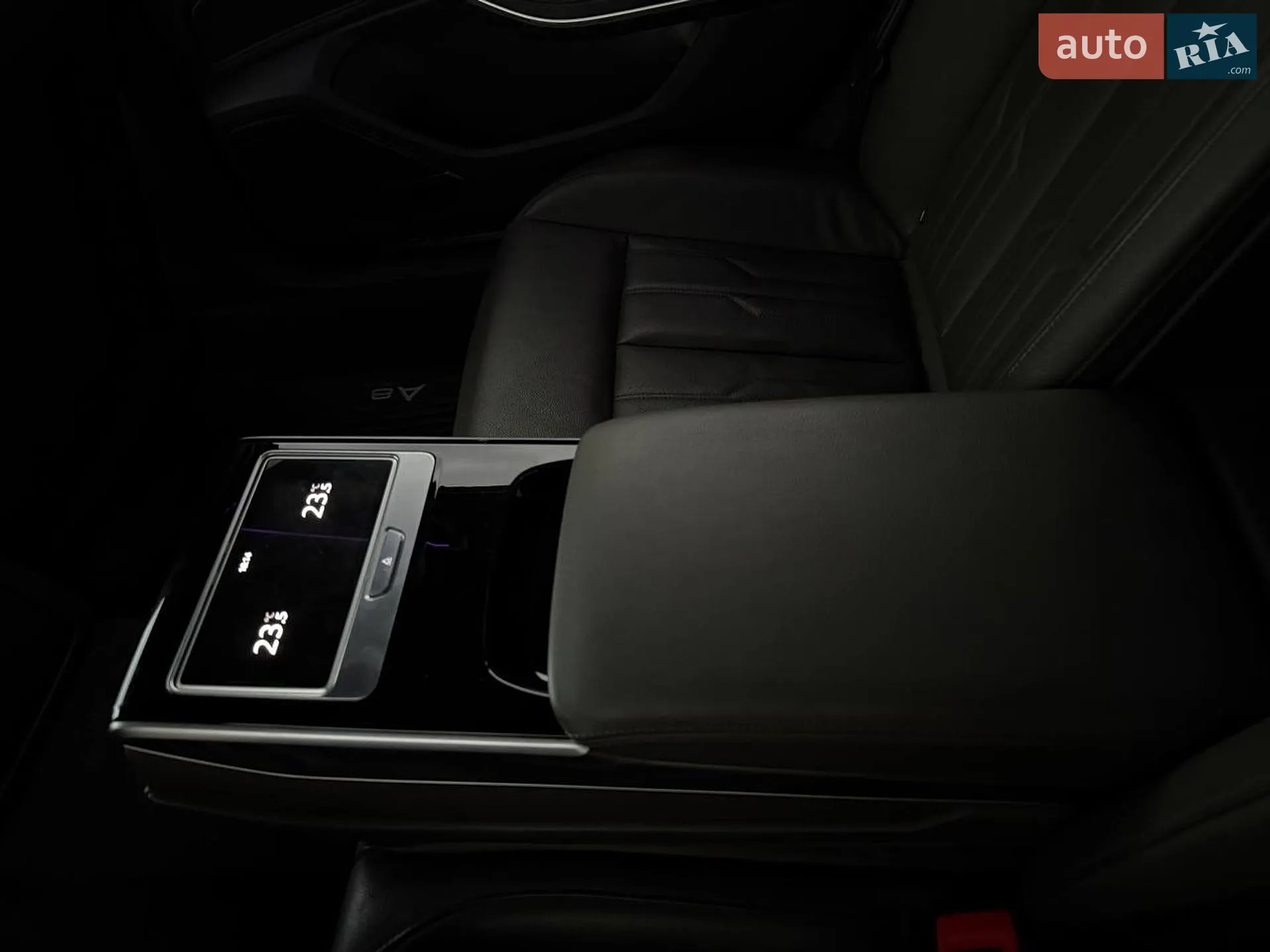2020 Audi A8 - мініатюра 43