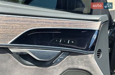 Седан Audi A8 2019 в Днепре