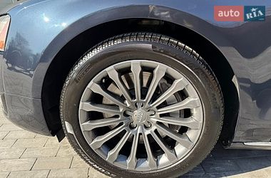 Седан Audi A8 2015 в Киеве