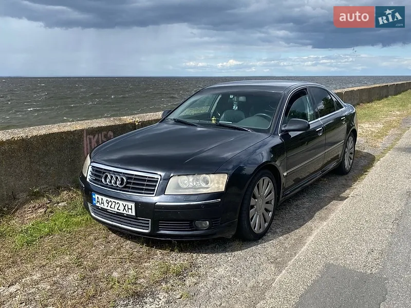 Audi A8 2004