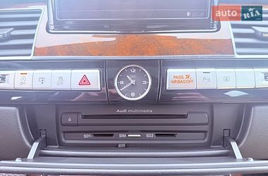 Седан Audi A8 2013 в Ровно