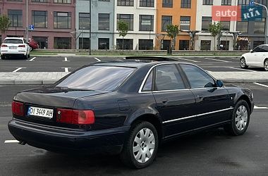 Седан Audi A8 2001 в Ровно