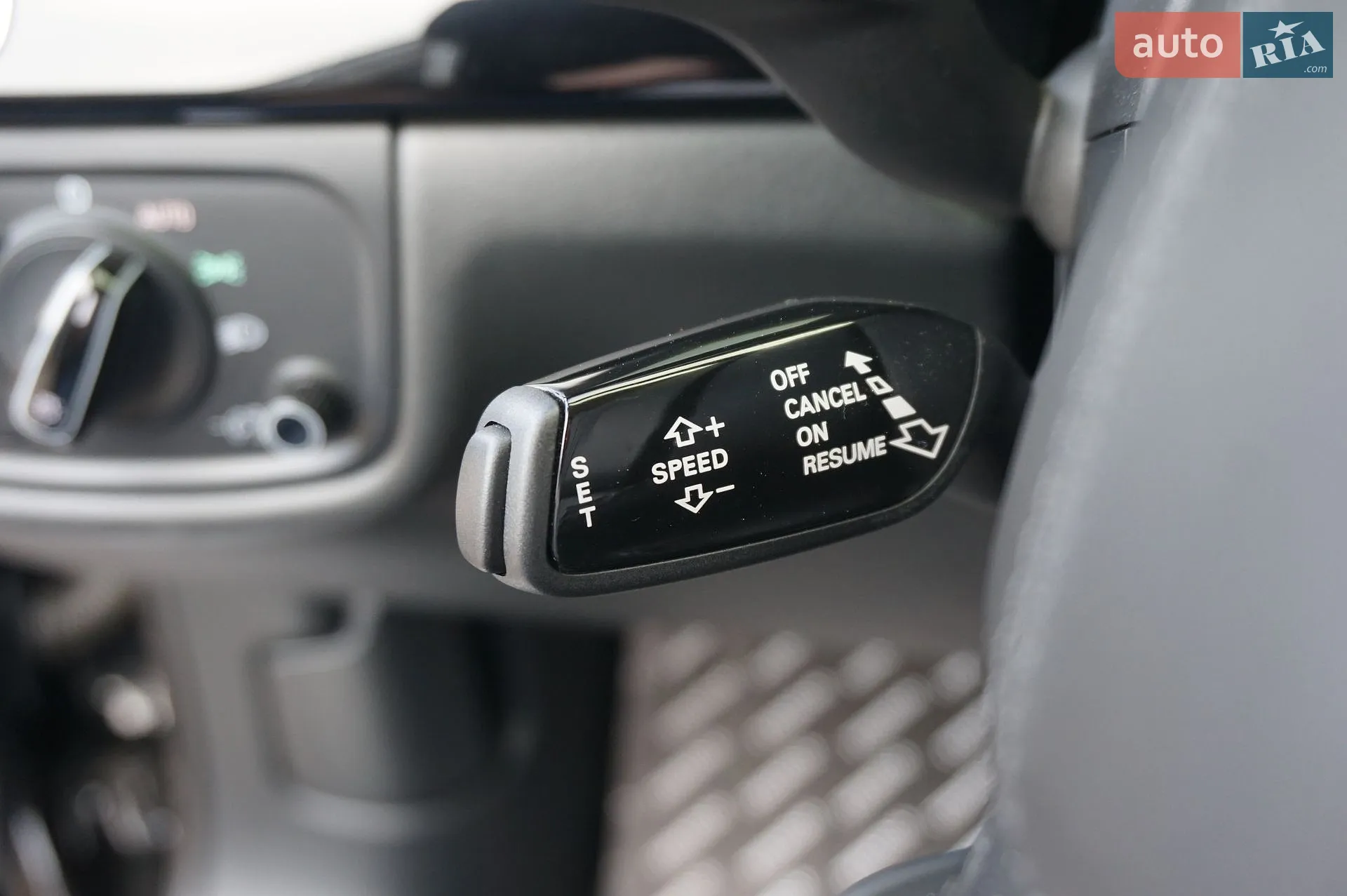 2012 Audi A8 - мініатюра 51
