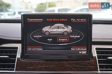 Седан Audi A8 2012 в Одесі