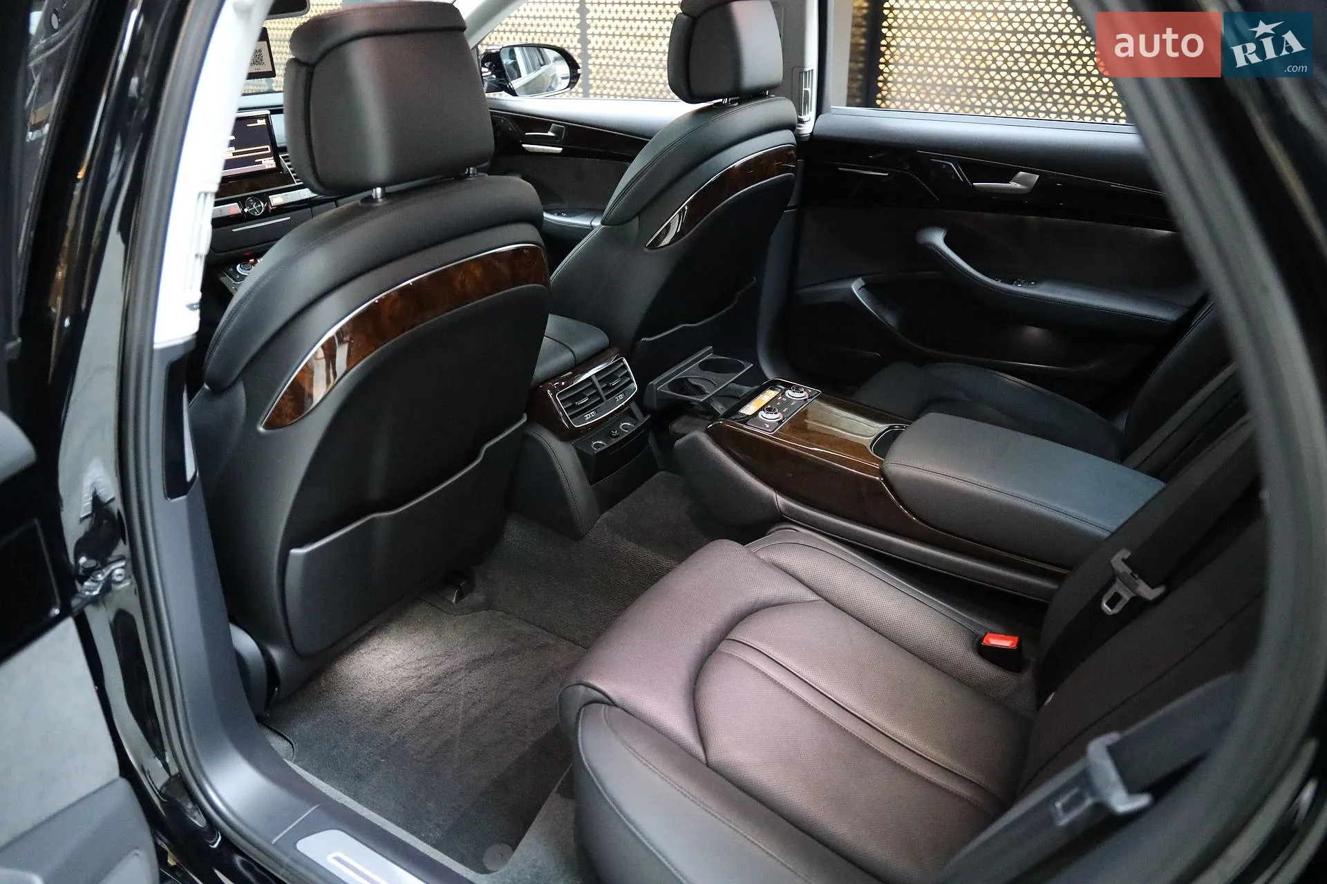 2018 Audi A8 - мініатюра 40