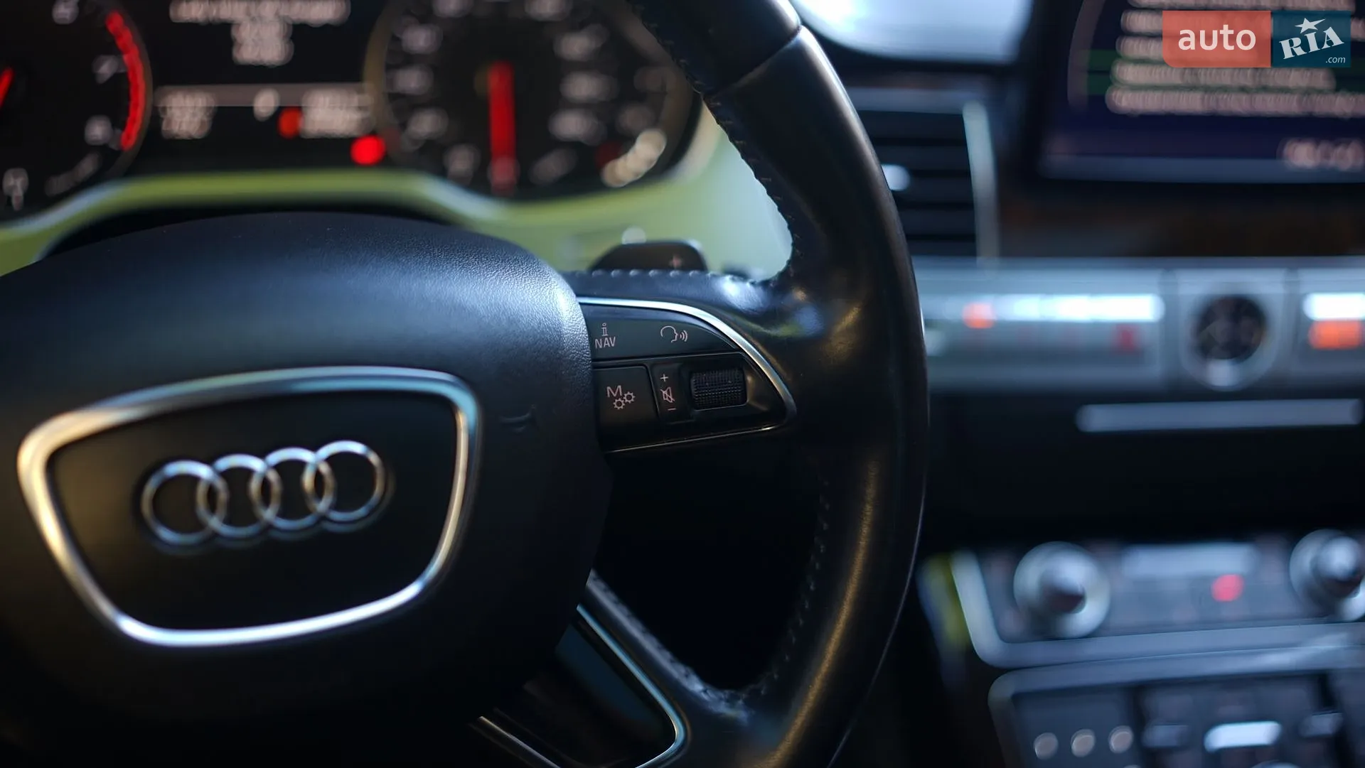 2015 Audi A8 - мініатюра 30