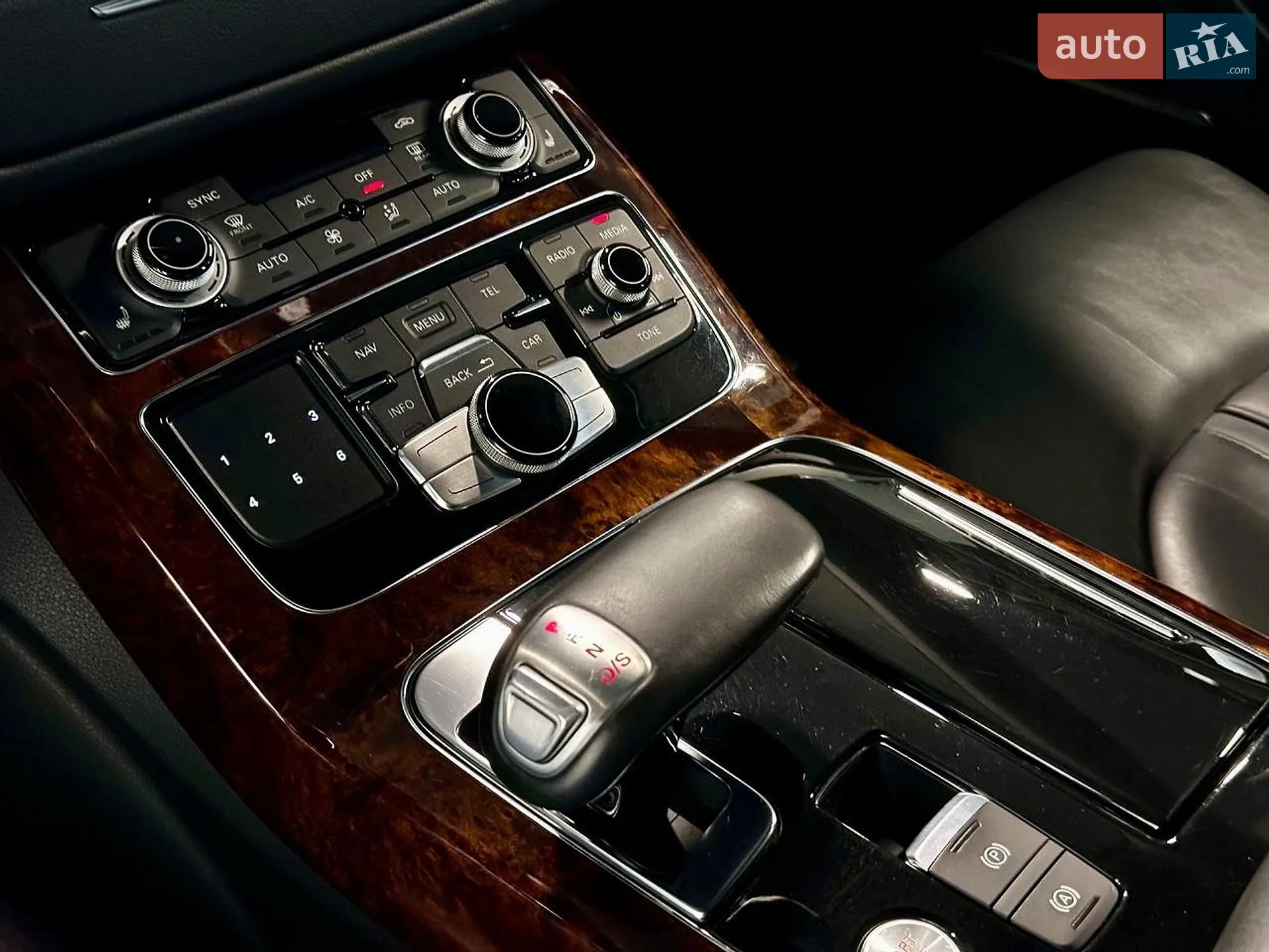 2013 Audi A8 - мініатюра 21