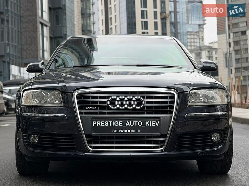 Седан Audi A8 2006 в Киеве