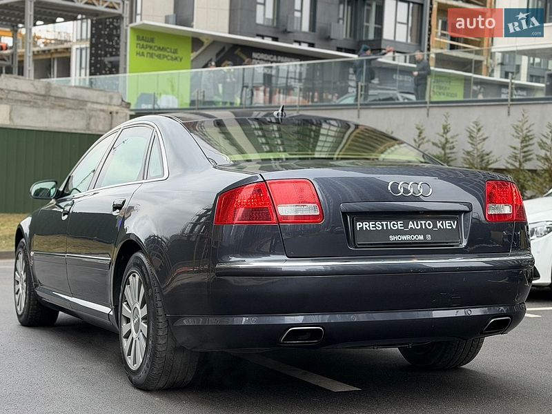 Седан Audi A8 2006 в Киеве