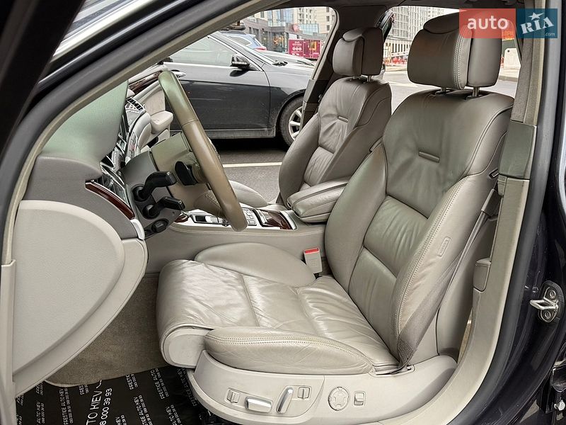 Седан Audi A8 2006 в Киеве