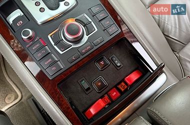 Седан Audi A8 2006 в Киеве