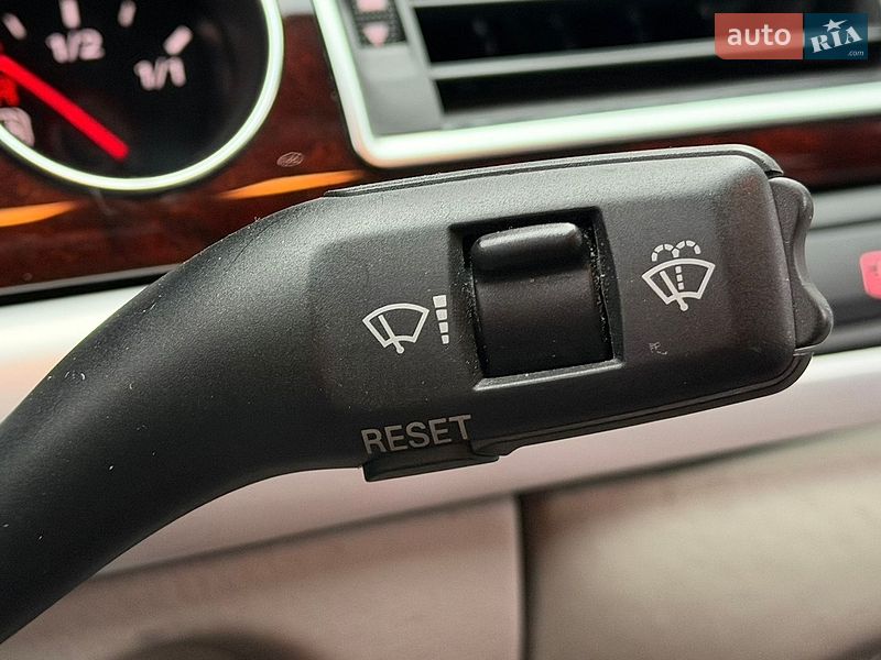 Седан Audi A8 2006 в Киеве