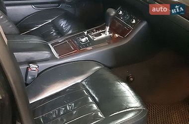 Седан Audi A8 2005 в Чернівцях