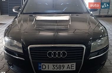 Седан Audi A8 2005 в Чернівцях