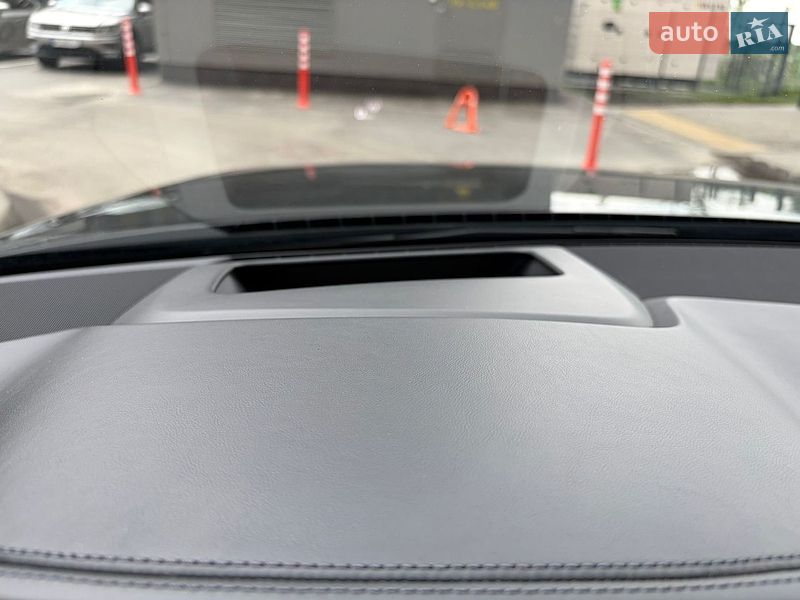 Седан Audi A8 2020 в Києві
