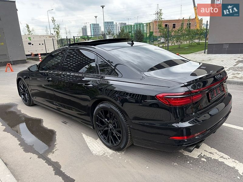 Седан Audi A8 2020 в Києві